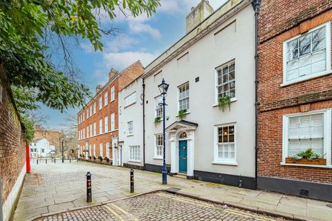 undefined, Castle Gate, Nottingham, NG1