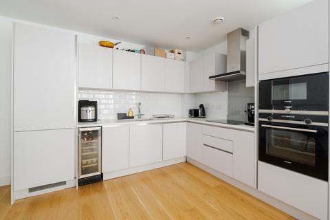 1 bedroom flat for sale, Tollgate Gardens, London, NW6