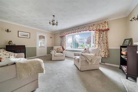 4 bedroom detached house for sale, Tyne Crescent, Bedford