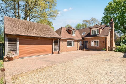 4 bedroom house for sale, Haslemere Road, Witley, GU8