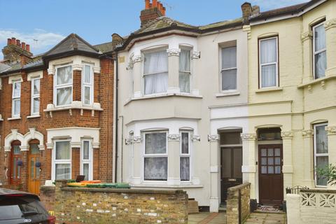 1 bedroom flat for sale, Sibley Grove, East Ham, London, E12