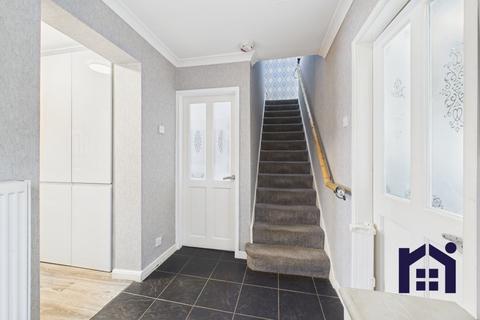 3 bedroom semi-detached house for sale, Western Drive, Leyland, PR25 1YB