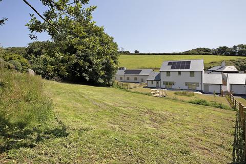 undefined, Redwing, Wakeham Farm, Whitlocksworthy To Sutton Cross, South Milton, Kingsbridge, Devon