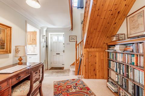undefined, Privacy and Practicality in the Heart of Burnham Market