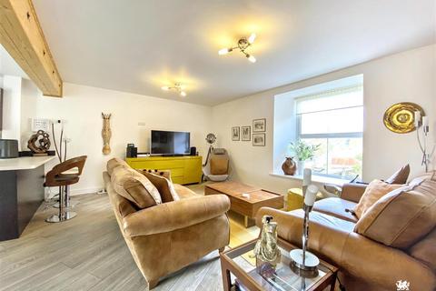 3 bedroom townhouse for sale, New Way, Pembroke