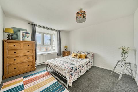 undefined, Mill Place, Kingston Upon Thames, Surrey, KT1