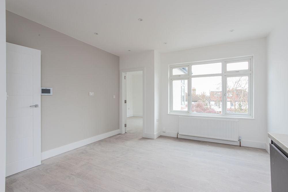 2 bed flat to rent Ashbourne Avenue, London NW11