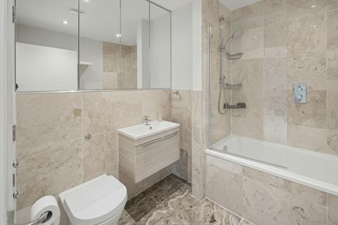 3 bedroom apartment for sale, Palace Road, London, SW2