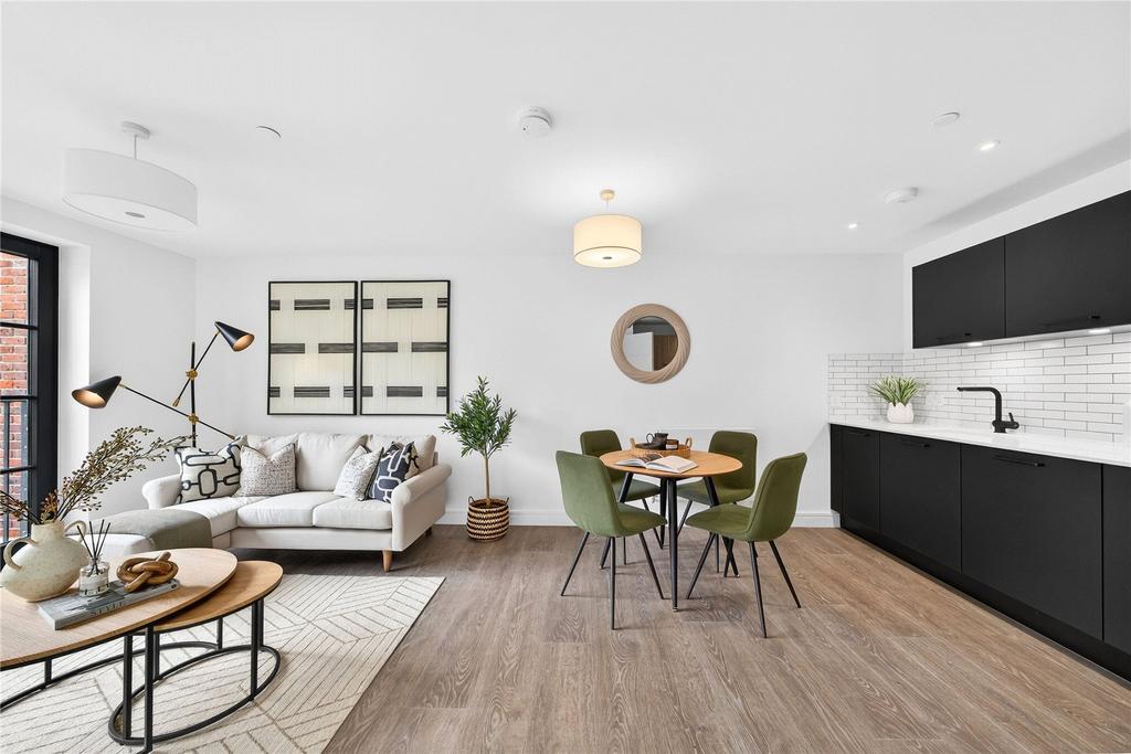 Living/Kitchen