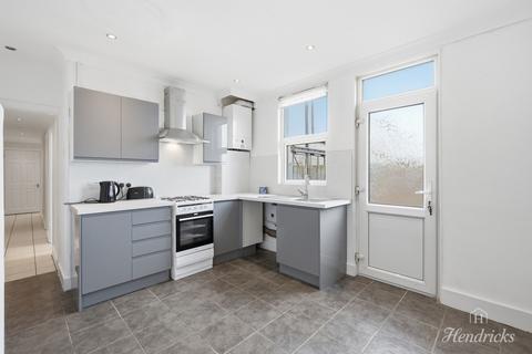 Shakespeare Drive, Westcliff-on-sea, SS0 9