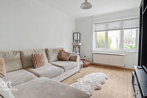 undefined, Northumberland Avenue, Bury St Edmunds