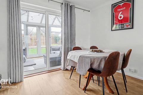 undefined, Northumberland Avenue, Bury St Edmunds