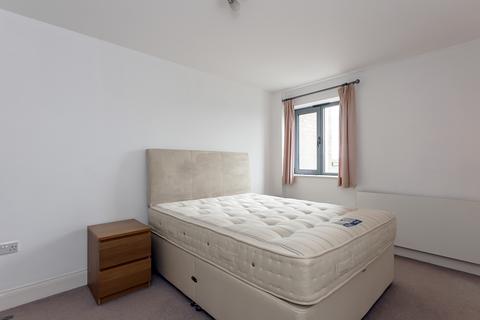 2 bedroom apartment to rent, Clapham Park Road Clapham Park SW4