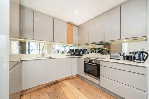 2 bedroom flat for sale, Uxbridge Road, London W5