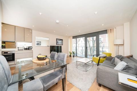 2 bedroom flat for sale, Uxbridge Road, London W5