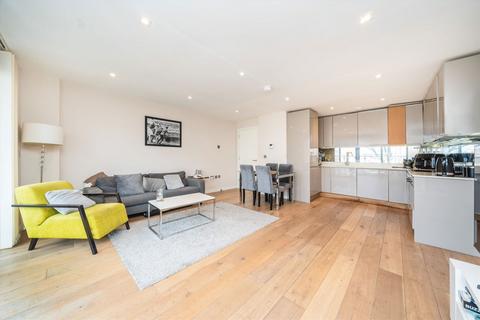 2 bedroom flat for sale, Uxbridge Road, London W5