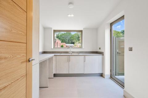 3 bedroom bungalow for sale, Cheapside Road, Ascot, Berkshire