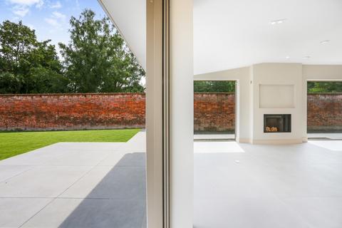 3 bedroom bungalow for sale, Cheapside Road, Ascot, Berkshire