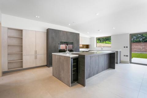 3 bedroom bungalow for sale, Cheapside Road, Ascot, Berkshire