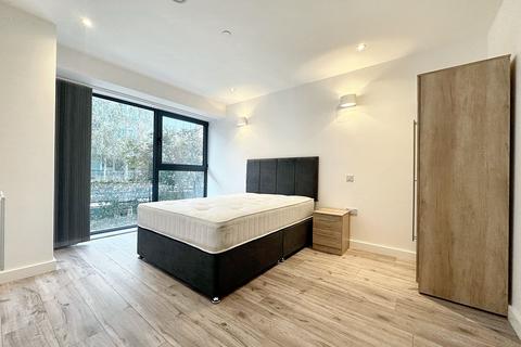2 bedroom apartment to rent, Papermill House, Oxford Road, UB8