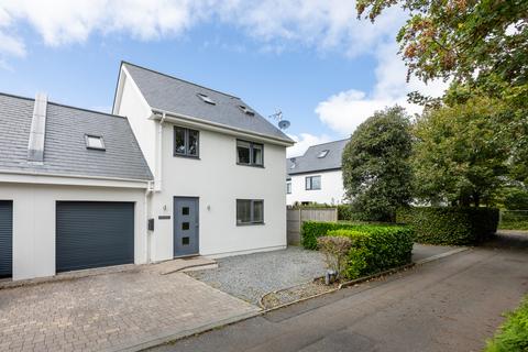 undefined, Victoria Avenue, St. Sampson, Guernsey