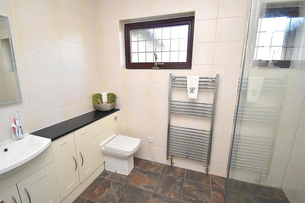 Ground floor shower room.jpg