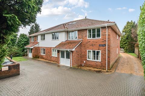 undefined, Four Marks, Alton, GU34