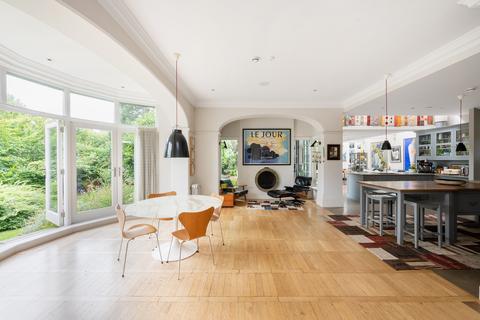 undefined, Fitzroy Park, Highgate, London N6