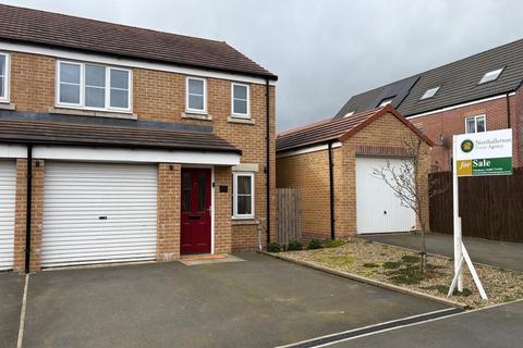 3 bedroom semi-detached house for sale, Runnymede Way, Northallerton