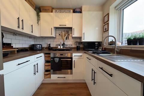 3 bedroom semi-detached house for sale, Runnymede Way, Northallerton