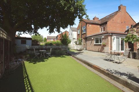 3 bedroom end of terrace house for sale, Smith Street, Wood End, Atherstone, Warwickshire, CV9
