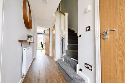 3 bedroom semi-detached house for sale, Halebank Avenue, Huyton, Liverpool, Merseyside, L36