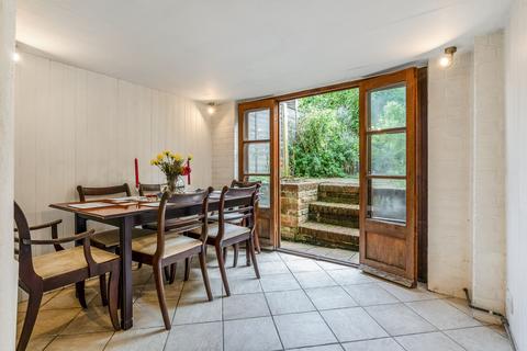 2 bedroom house for sale, Lenten Street, Alton, GU34