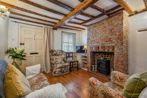 2 bedroom house for sale, Lenten Street, Alton, GU34