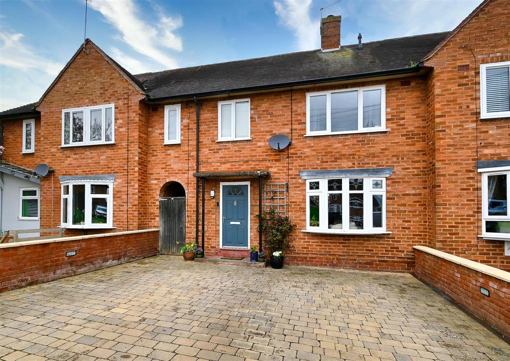 7 Woodberry Close-23.jpg