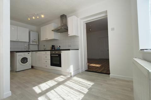 2 bedroom apartment to rent, Rostrevor Mansions, Southsea, PO4