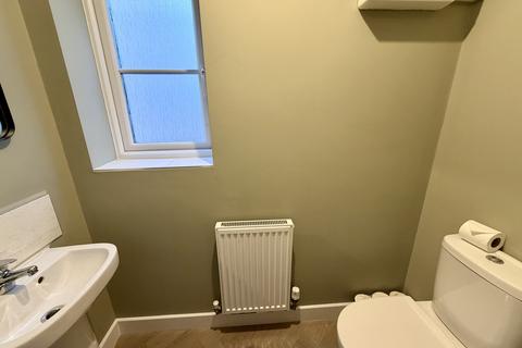 undefined, Jubilee Gardens, Staining FY3