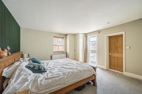 undefined, London Road, Cheltenham, GL52