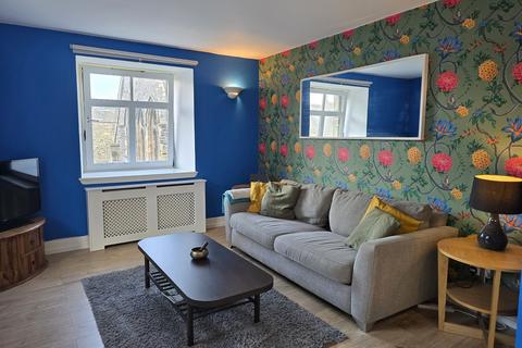 2 bedroom flat to rent, Johns Place, Edinburgh EH6