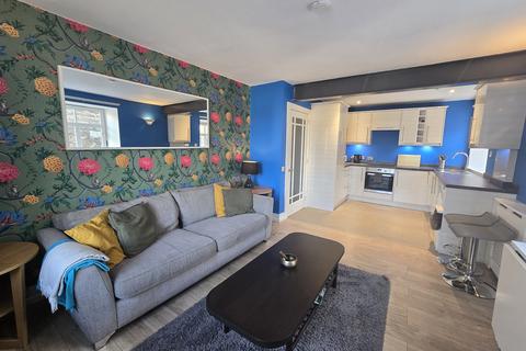 2 bedroom flat to rent, Johns Place, Edinburgh EH6