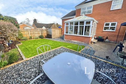 4 bedroom detached house for sale, Cotswold Grove, Mansfield, Nottinghamshire