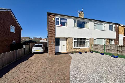 4 bedroom semi-detached house for sale, Grange Avenue, Garforth, Leeds, LS25