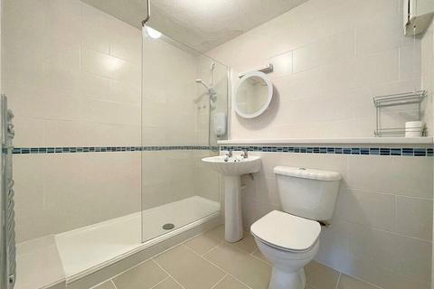2 bedroom apartment for sale, St. Georges Road East, Aldershot
