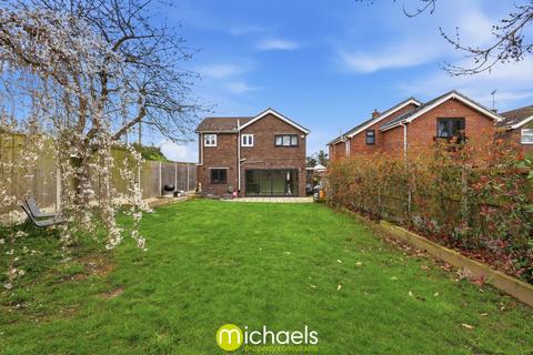 4 bedroom detached house for sale, Upland Drive, Colchester, CO4