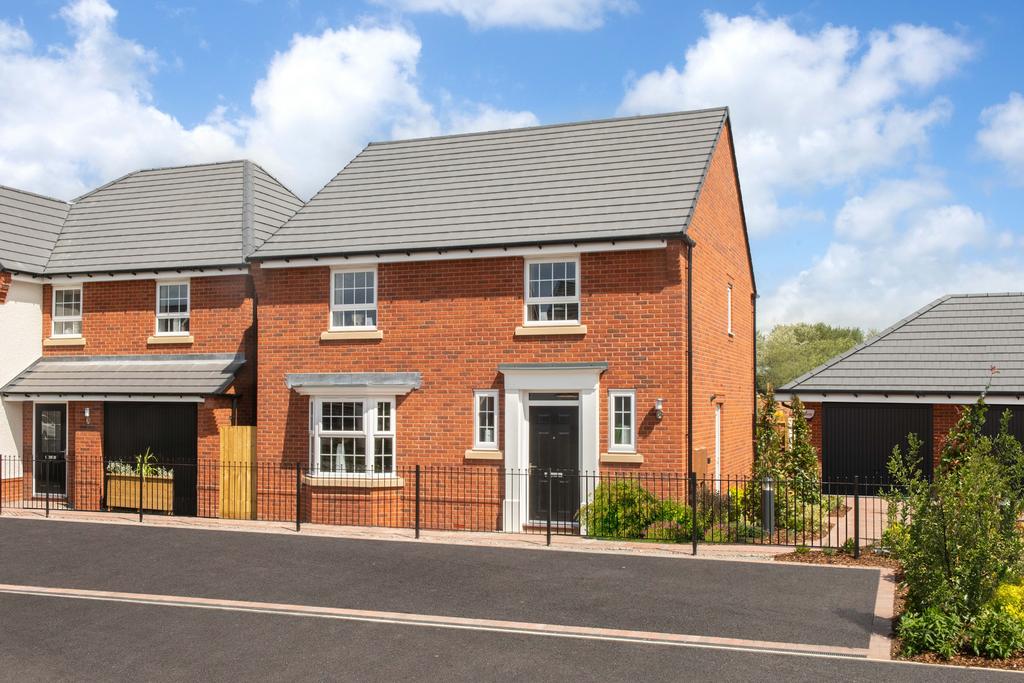 4 bedroom detached house for sale