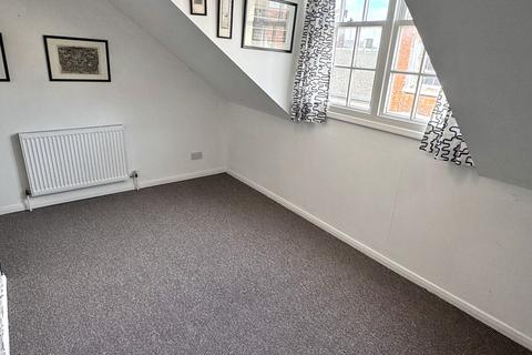 2 bedroom flat to rent, 88B Bailgate, Lincoln, Lincolnshire, LN1