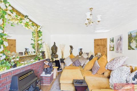 3 bedroom semi-detached bungalow for sale, Osgodby Hall Road, Scarborough