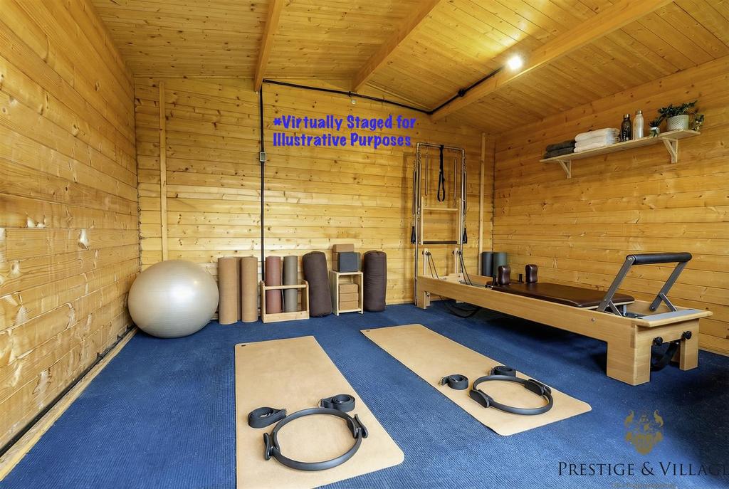 Summer House / Garden Outbuilding