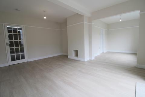 undefined, Devonshire Avenue, Woking GU21