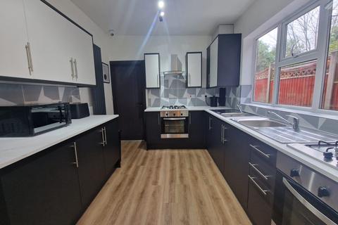 undefined, Harcourt Street, Luton, Bedfordshire